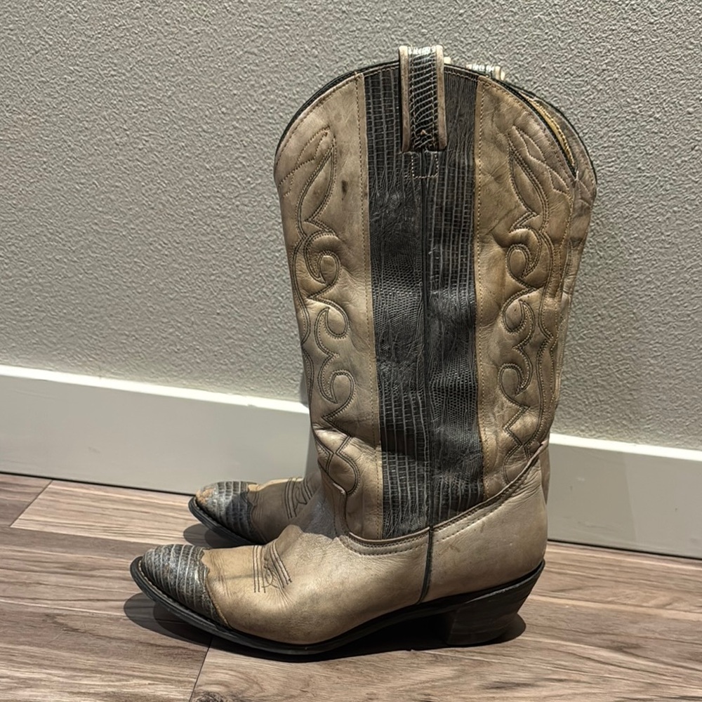 Vintage Western Cowboy Boots
